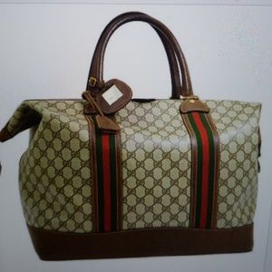 Authentic vintage Gucci Shelly Line GG Travel bag